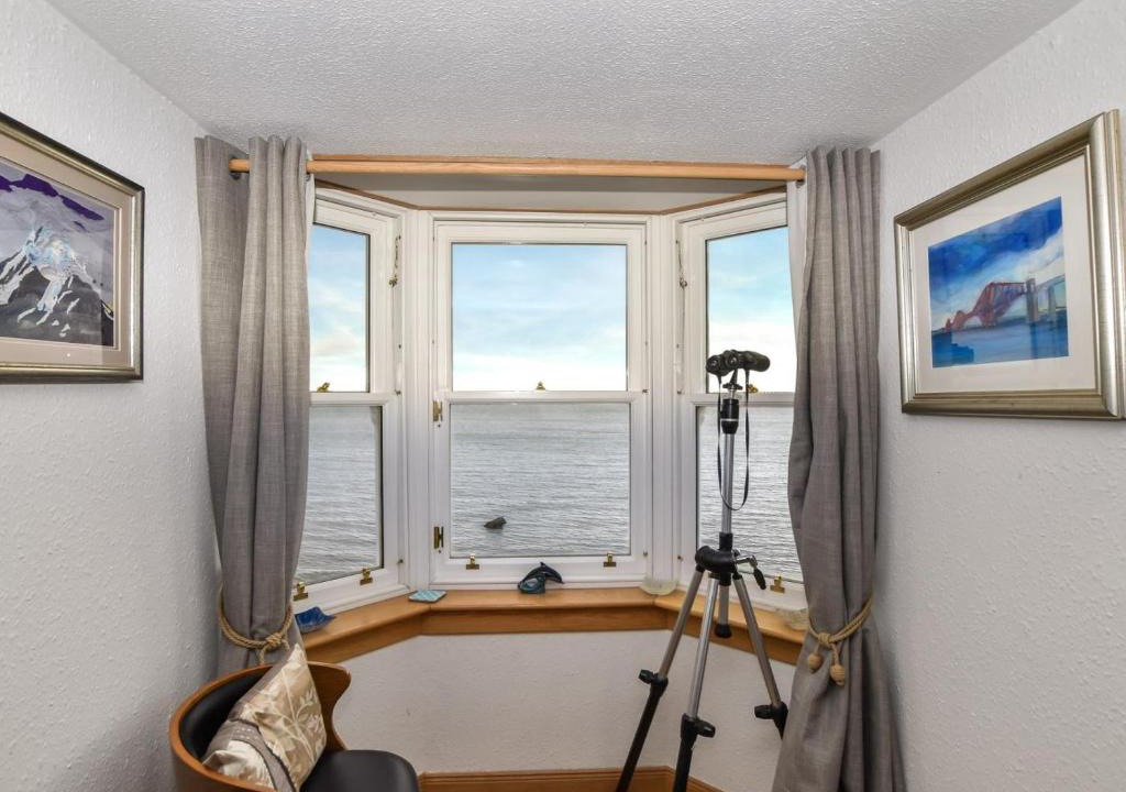 Kinghorn Apartment | 1 Bed in Burntisland oc-47388