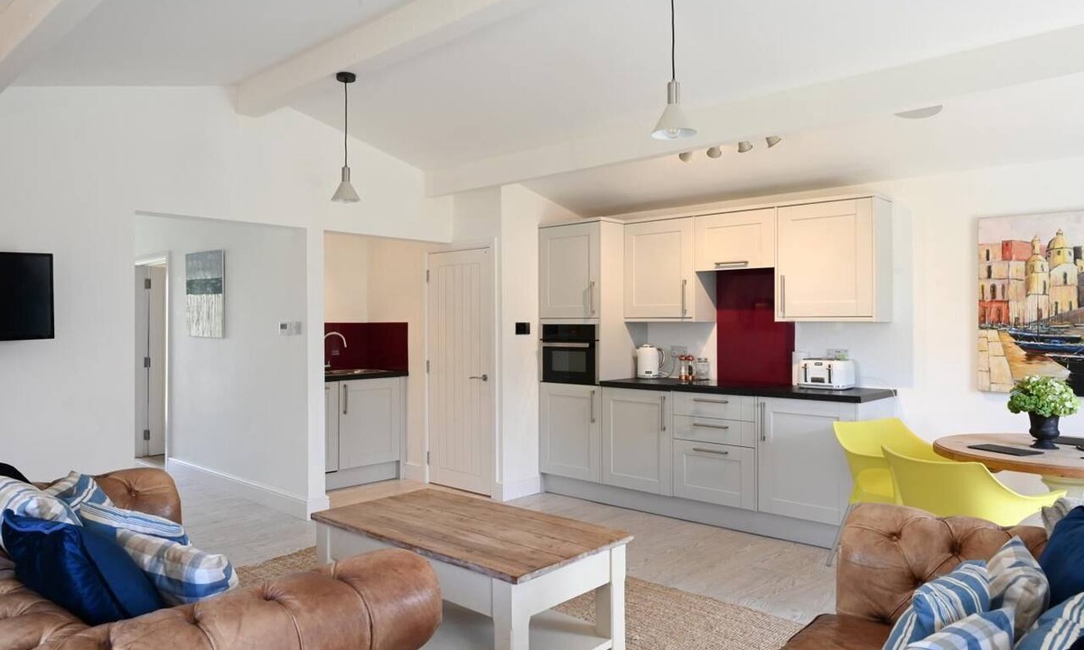 Cretingham Ski Chalet | 1 Bed in Cretingham (oc-h42626)