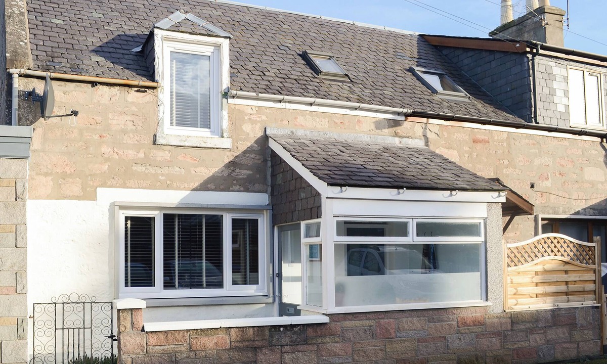 Nairn Cottage | 1 bedroom accommodation in Nairn