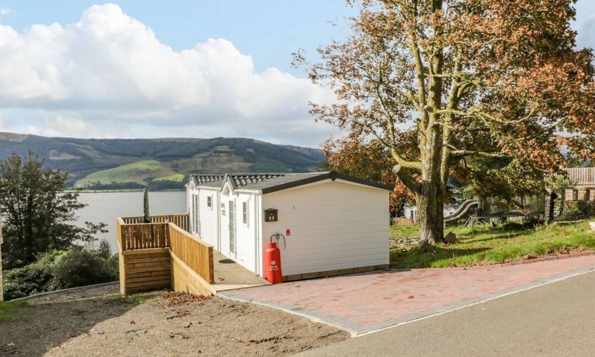 Cove Cabin | 11 Mansion View, Kilcreggan
