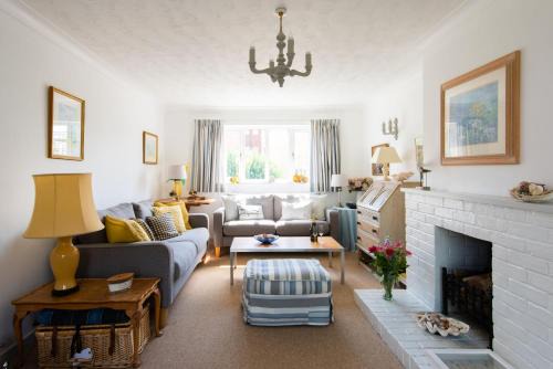 Thorpeness House | 2 Admirals Walk by Aldeburgh Coastal Cottages