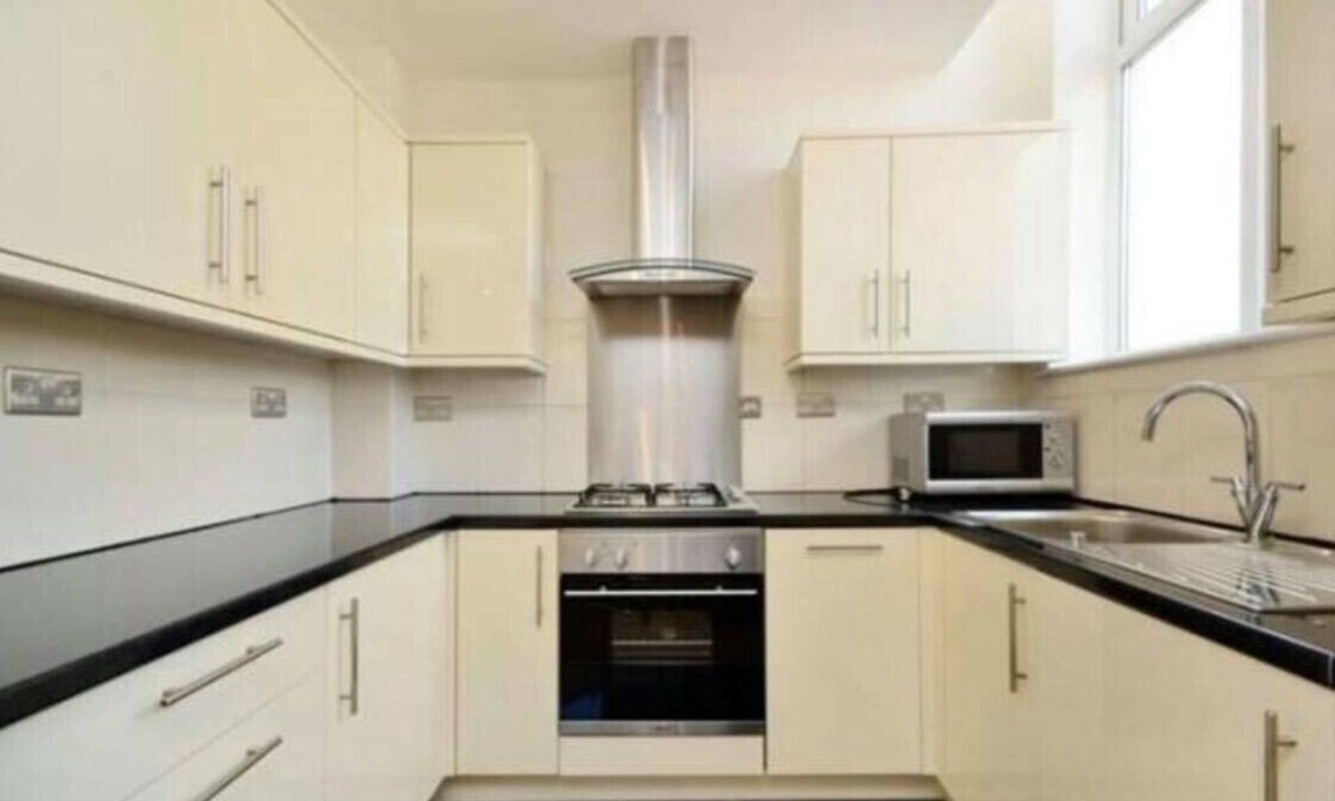 Stratford and New Town Apartment | 2 bed Apartment - Olympic park - Stratford - London