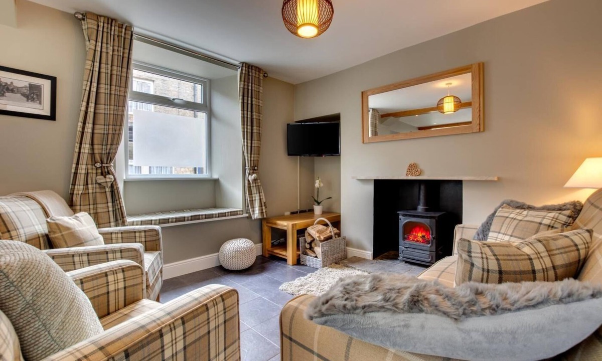 Hawes Cottage | 2 Bed in Hawes (oc-ds937)