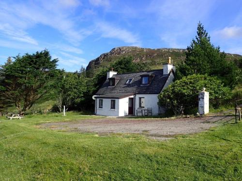 Kinlochbervie House | 2 Bed in Lairg oc-75909