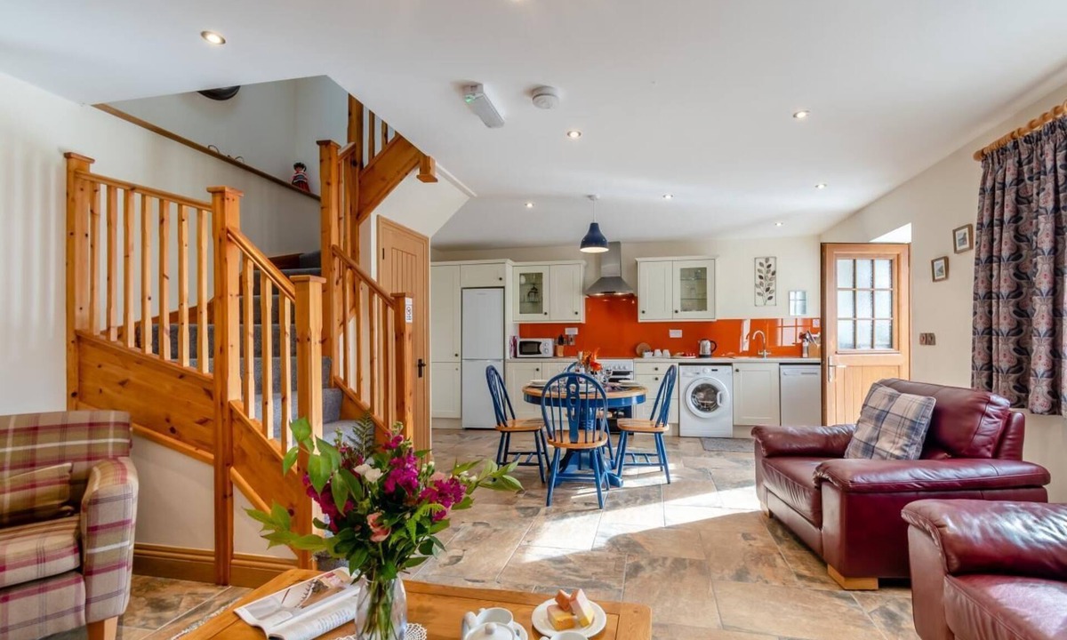 Tan-y-groes Cottage | 2 Bed in Ponthirwaun (oc-c33293)
