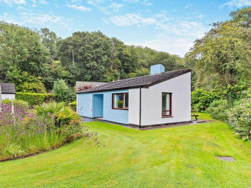 Saltash Cabin | 2 Bed in Saltash oc-95642
