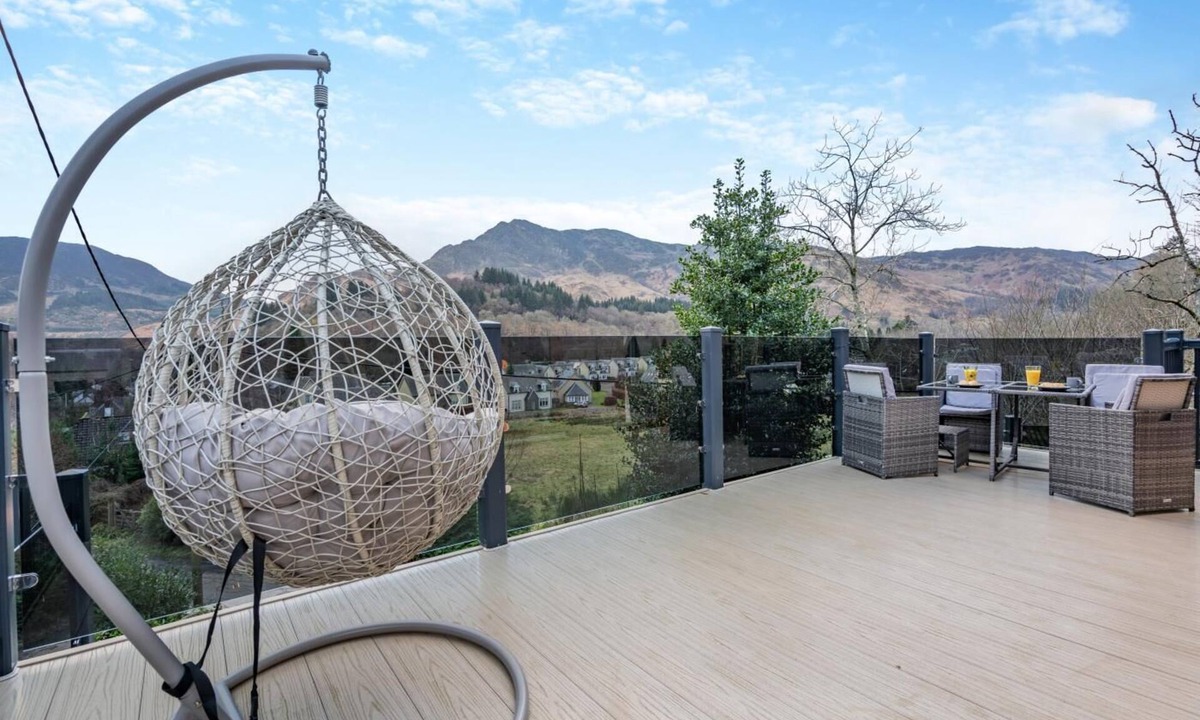 St Fillans Ski Chalet | 2 Bed in St. Fillans (oc-l30650)