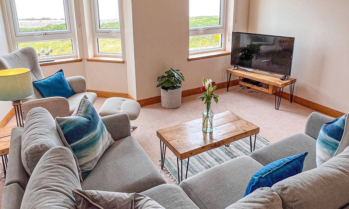 Lossiemouth Cottage | 2 bedroom accommodation in Lossiemouth, near Elgin