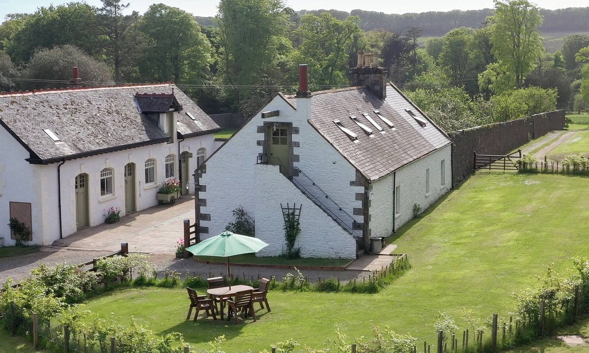 Stranraer Cottage | 2 bedroom accommodation in Kirkcolm, near Stranraer