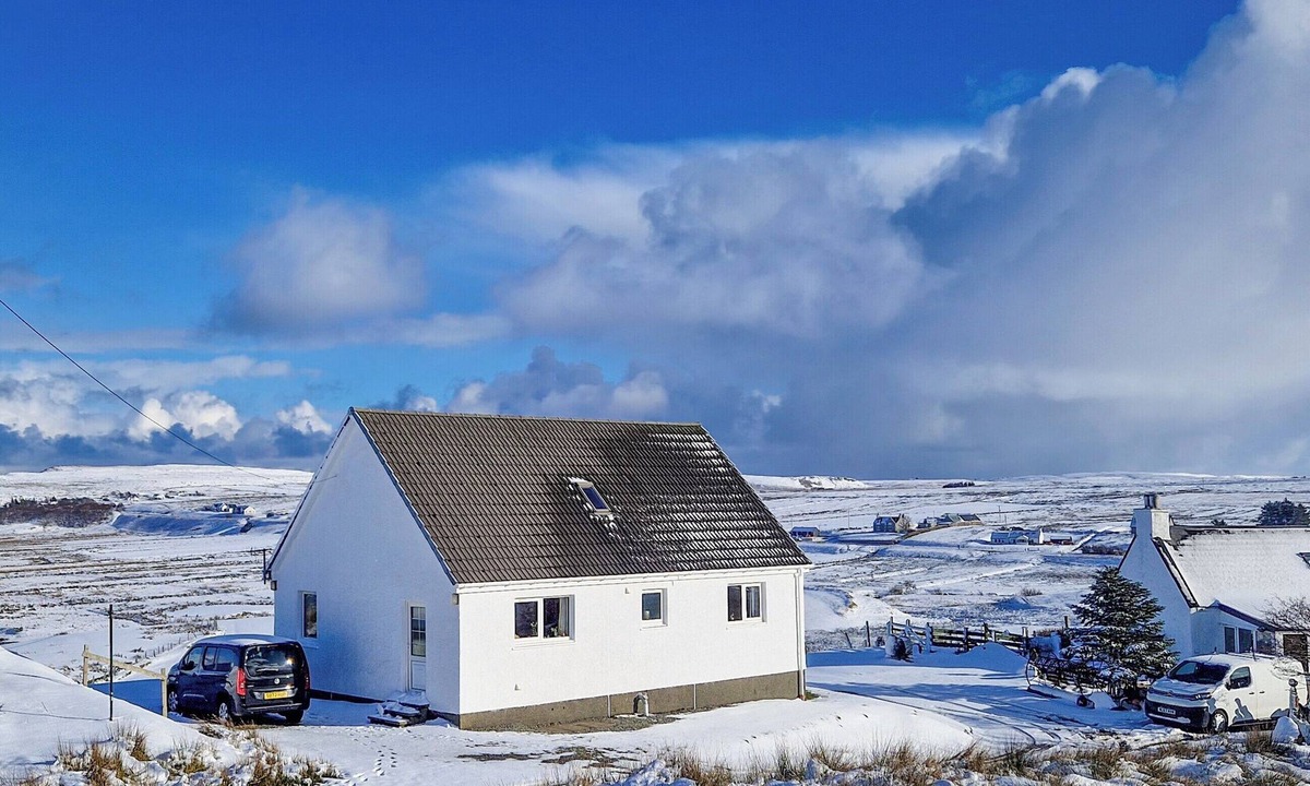 Digg Cottage | 2 bedroom accommodation in Staffin