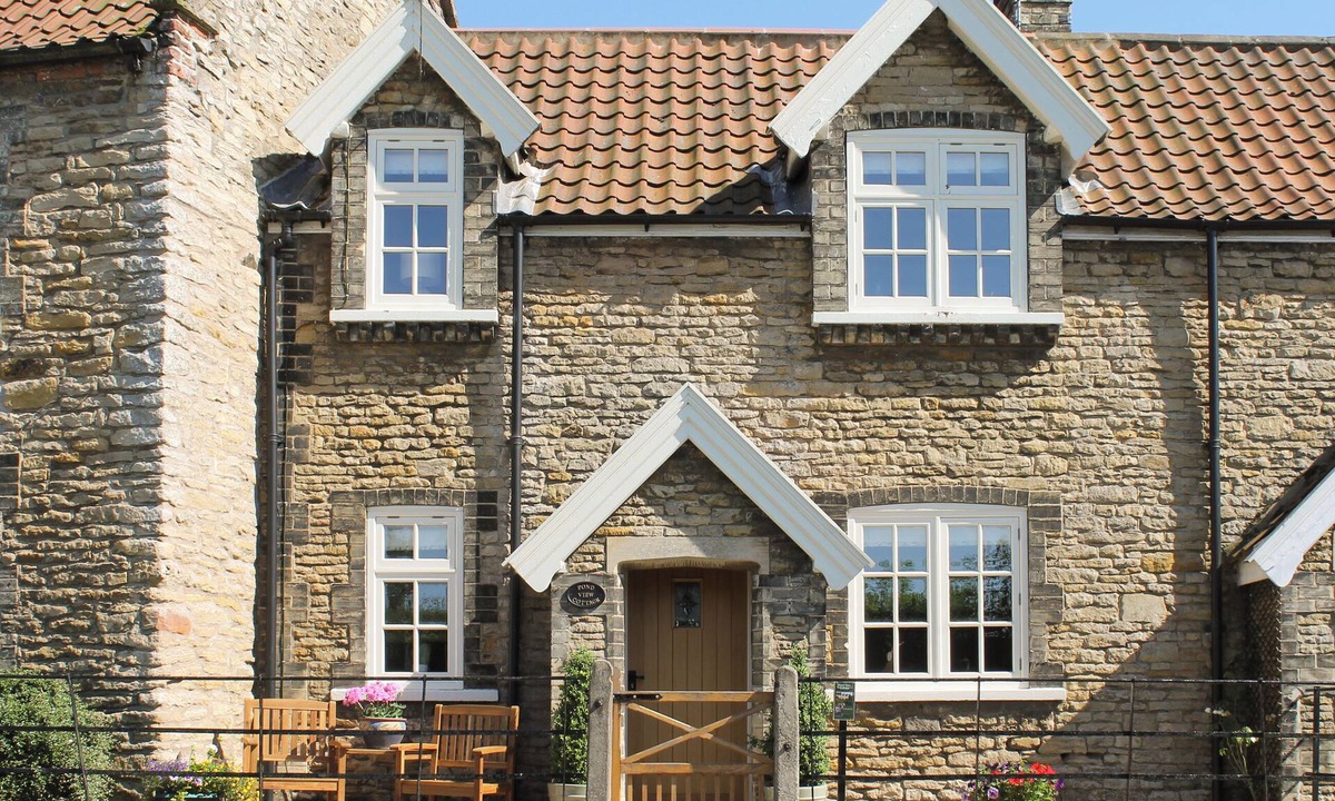 Brantingham Cottage | 2 bedroom accommodation in Brantingham, near Beverley