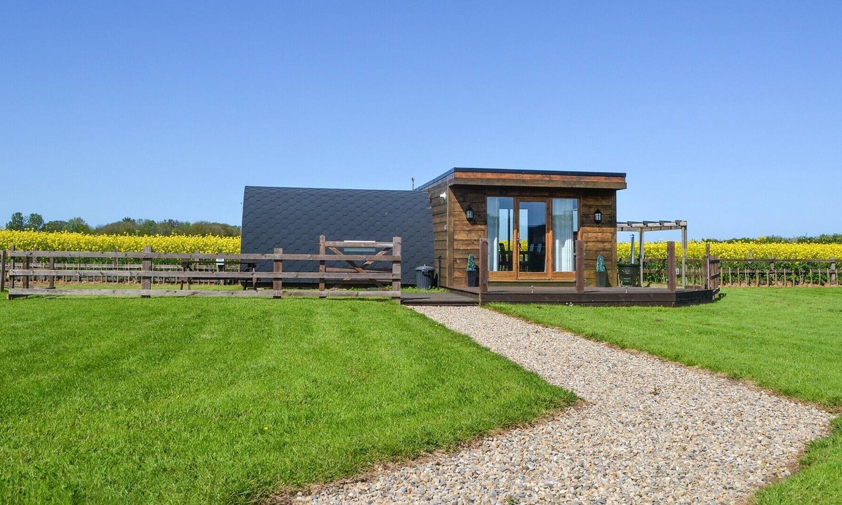Hollym Cottage | 2 bedroom accommodation in Hollym