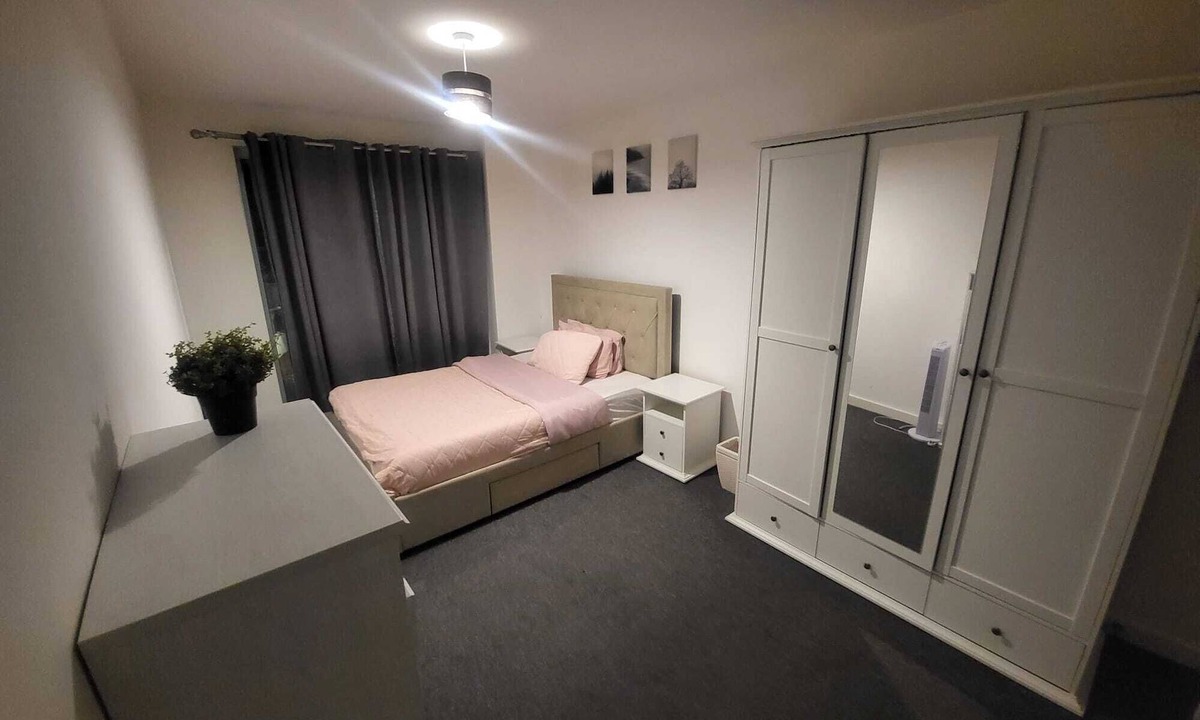 Childs Hill Apartment | 2 Bedroom flat Cricklewood