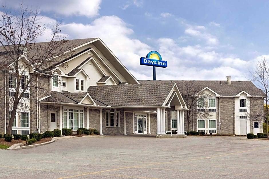 Guelph Hotel | 2-Star Hotel ∙ Days Inn by Wyndham Guelph