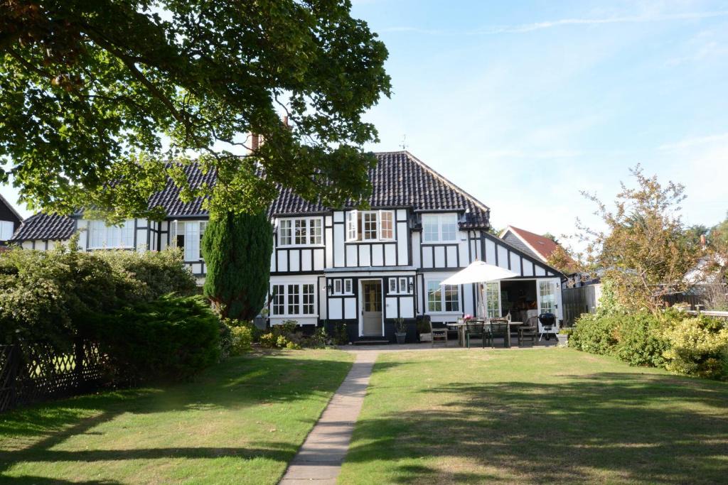 Thorpeness House | 2 The Bays, Thorpeness