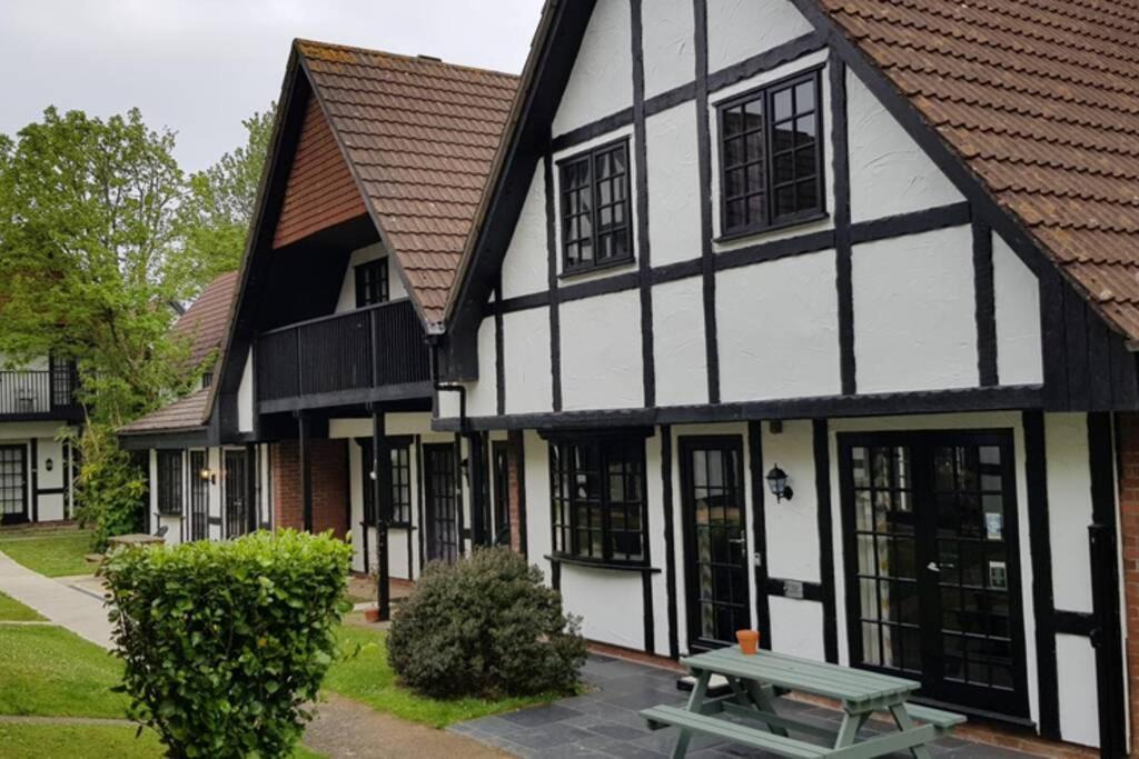 Saint Erth Praze House | 20 Tudor Court " Four Star AA accommodation"
