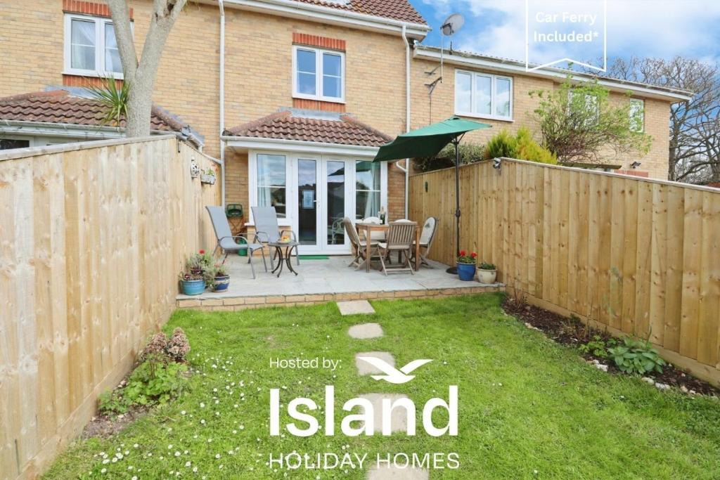 East Cowes House | 28 Anchorage Way