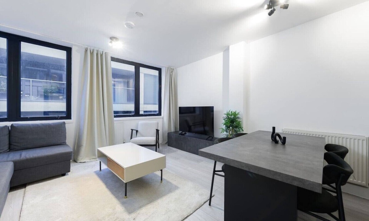 Bunhill Apartment | 2BR, Barbican, Old Street