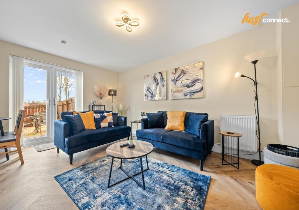 Glasgow House | 2Br House I Sleeps 4 I Cumbernauld