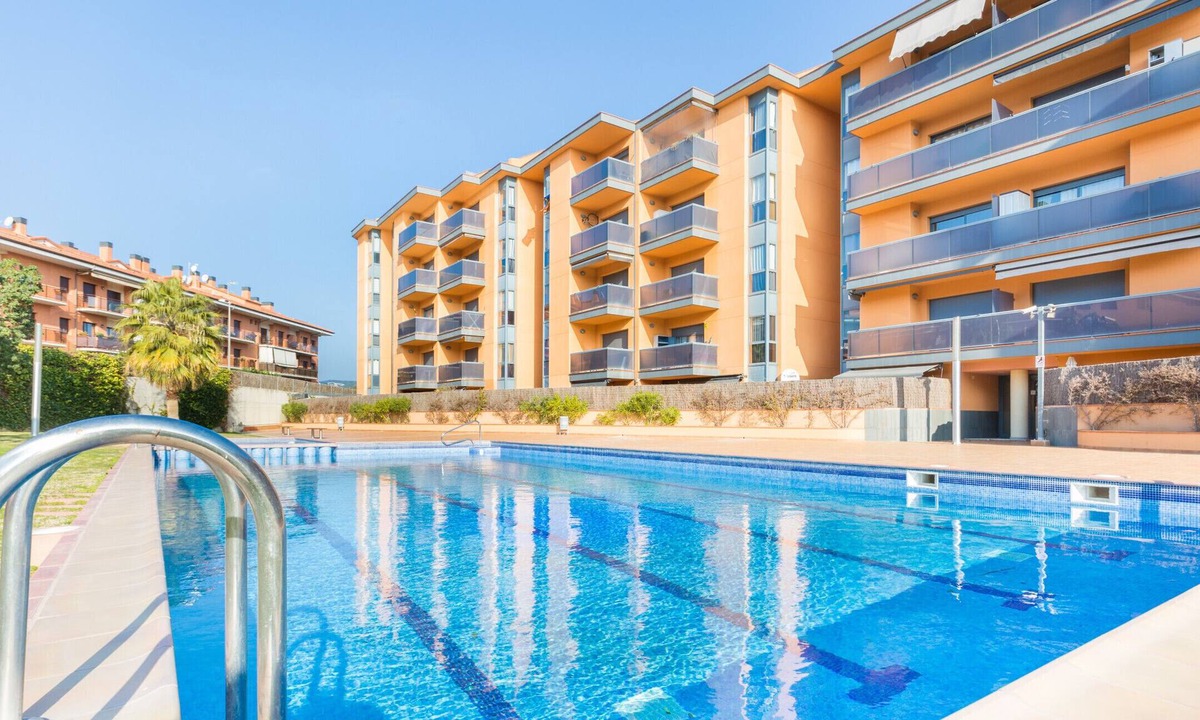 Lloret de Mar Apartment | 2STACRIS02 - Cozy apartment for 5 people with terrace located in Lloret de Mar (Fenals), near the beach and the center.