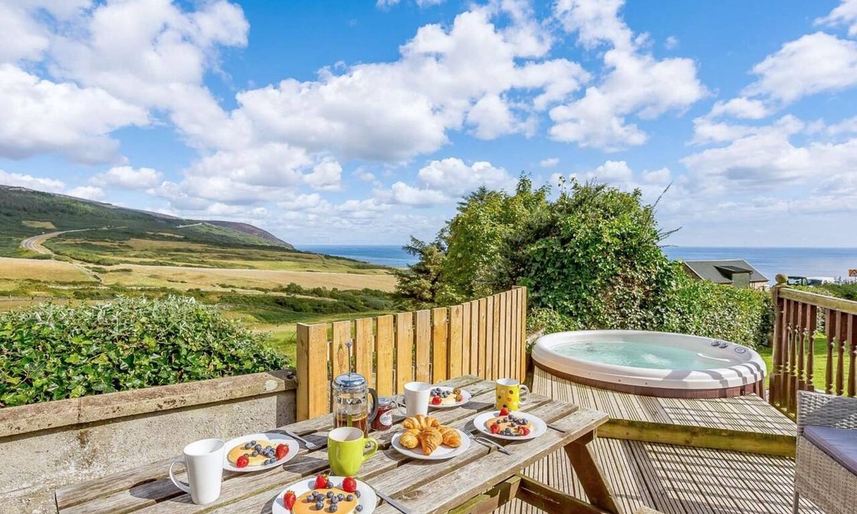 Helmsdale Cottage | 3 Bed in Helmsdale (oc-89234)