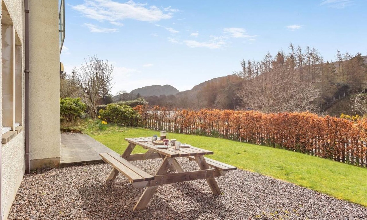 Poolewe Cottage | 3 Bed in Poolewe (oc-s38638)