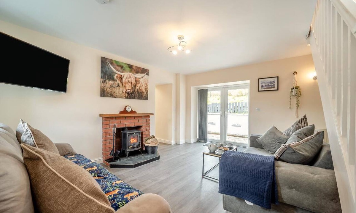 Wanlockhead Cottage | 3 Bed in Wanlockhead (oc-g36354)