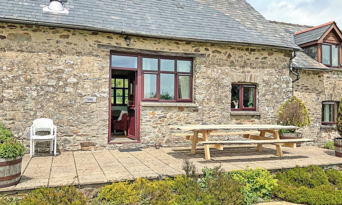 Hawkridge Cottage | 3 bedroom accommodation in Dulverton