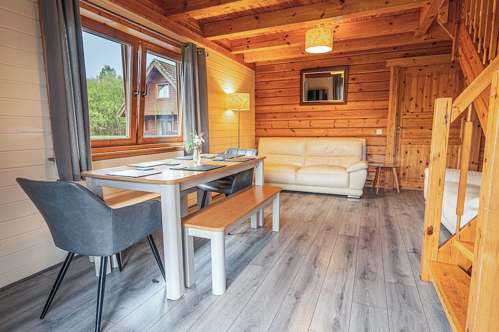 Balfron Ski Chalet | 3 bedroom accommodation in Gartmore