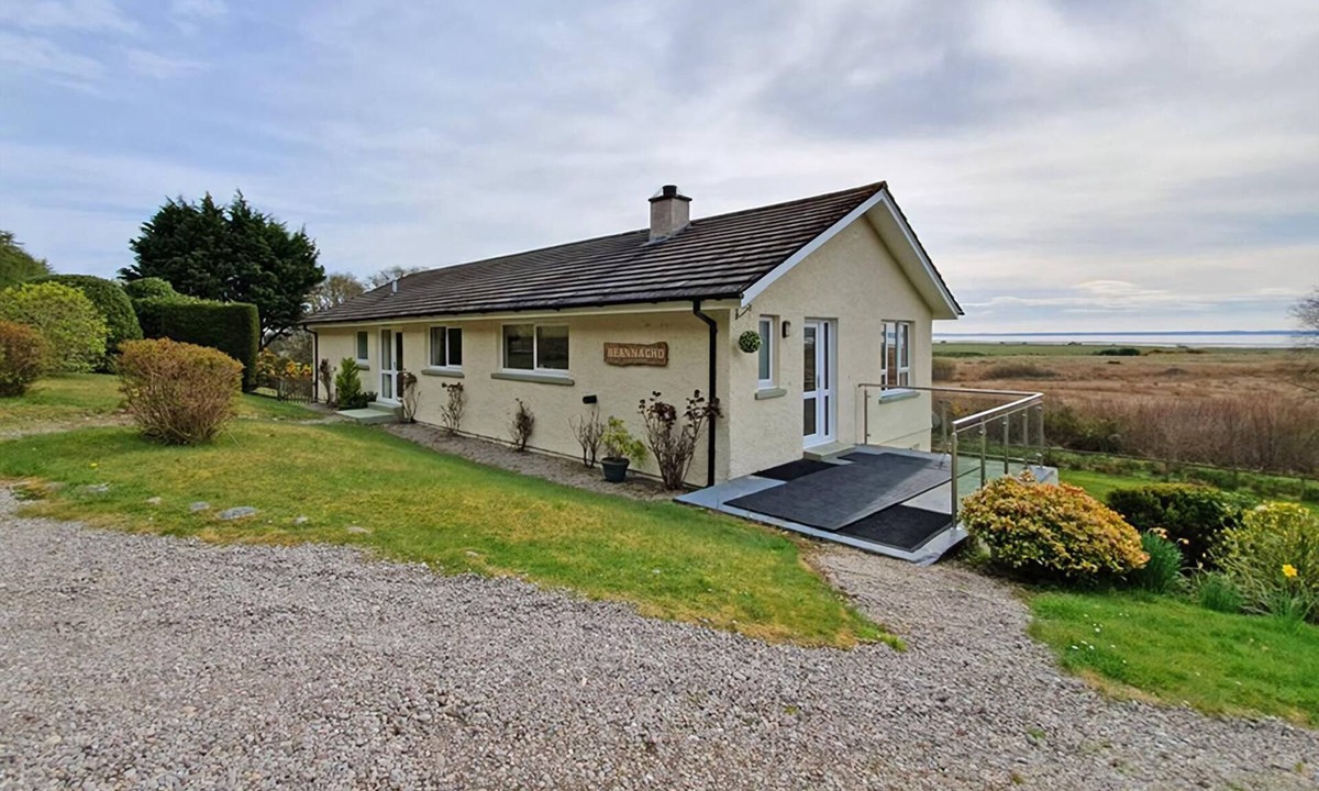 Dornoch Cottage | 3 bedroom accommodation in Lonemore, near Dornoch