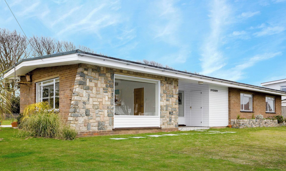 Thorpeness Cottage | 3 bedroom accommodation in Thorpeness, near Aldeburgh