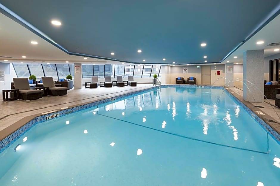 Byward Market - Parliament Hill Hotel | 3-Star Hotel ∙ Hilton Garden Inn Ottawa Downtown