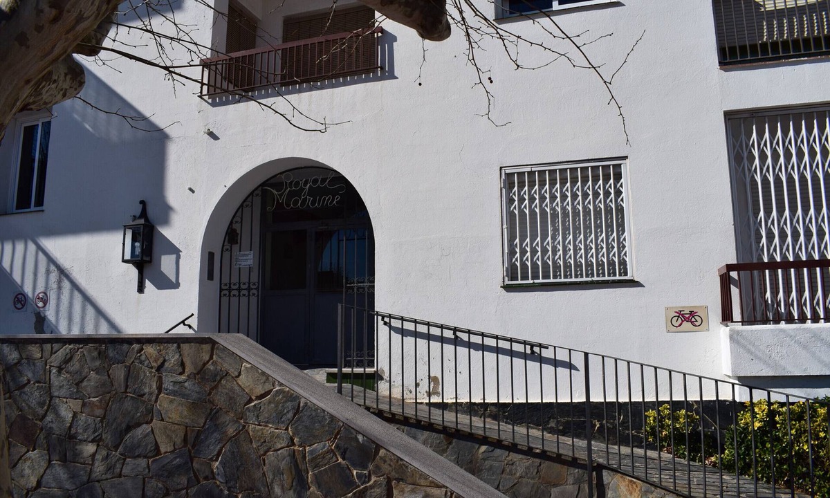 Empuriabrava Apartment | 312-Apartment near of the beach and shops