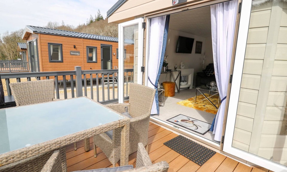 Felinfach Cottage | 33 Woodpecker Lodge