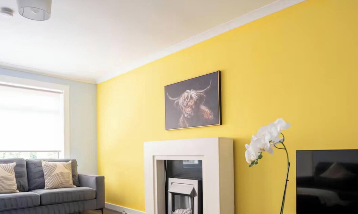Broxburn House | 3BR House By Caledonia Luxe Stays Broxburn