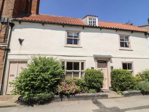 Broughton House | 54 Bridge Street