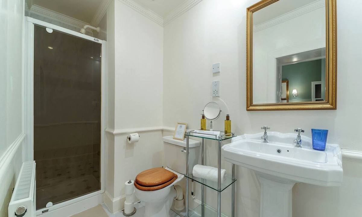 Brodick Cottage | 6 bedroom accommodation in Brodick
