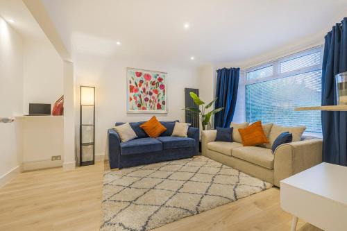 Hale House | A fresh, luxurious and modern 4 Bedroom House