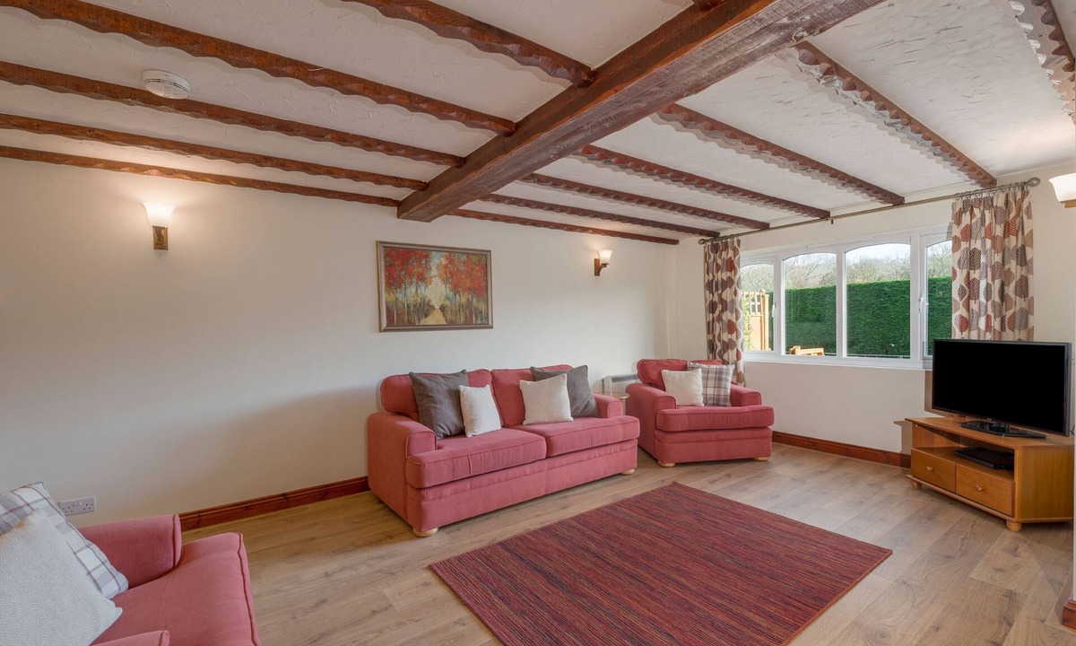 Saltash Apartment | A spacious 2 bedroom property