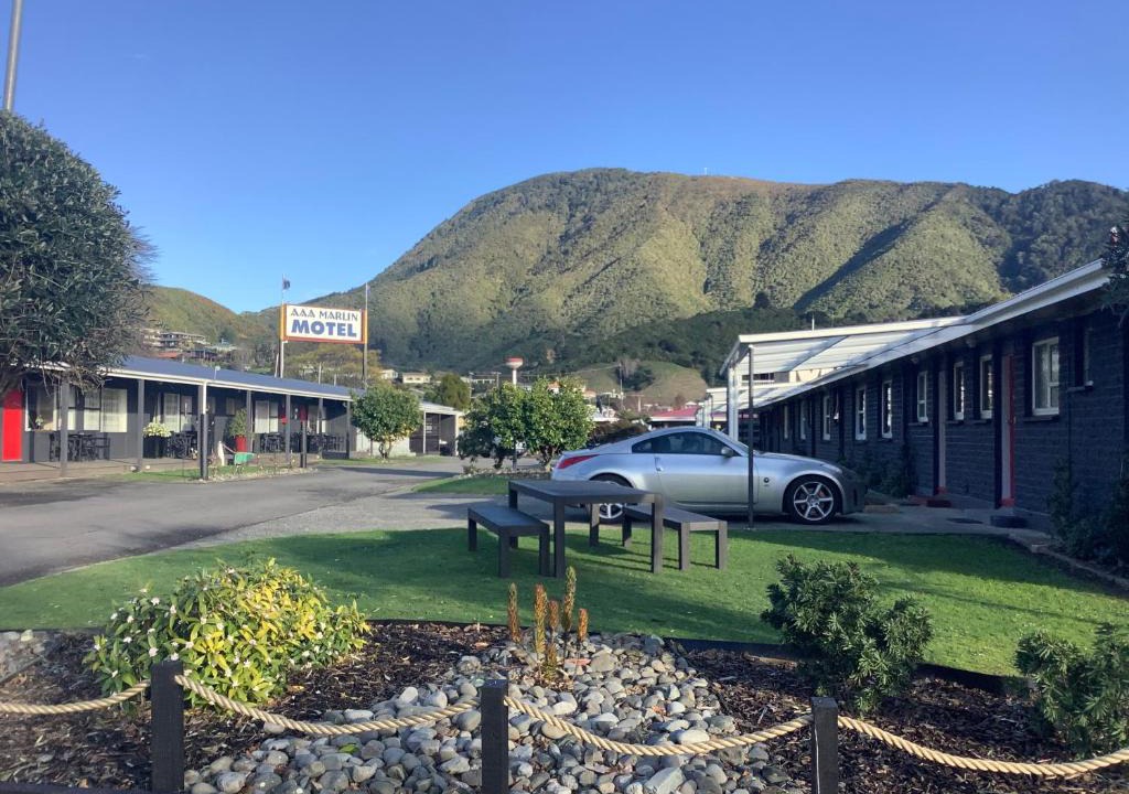 Picton Hotel | AAA Marlin Motel