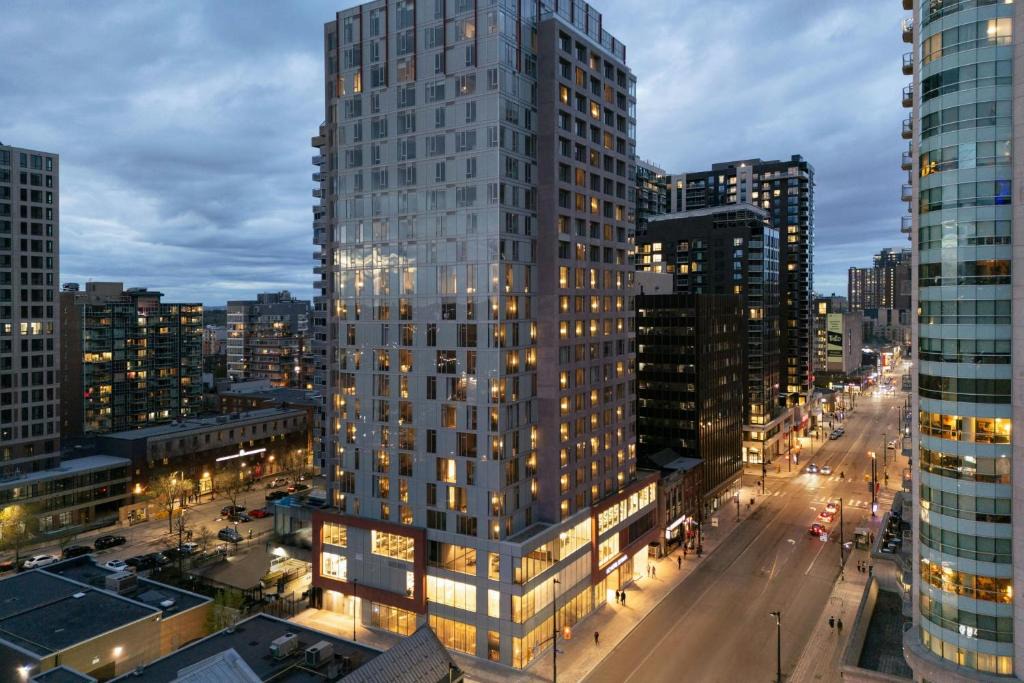 Downtown Ottawa Hotel | AC Hotel by Marriott Ottawa Downtown