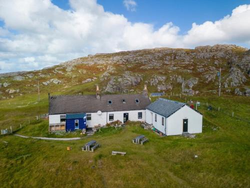 Achmelvich Hostel | Achmelvich Beach Youth Hostel