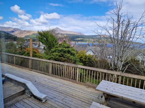 Brodick House | Airlie Gardens