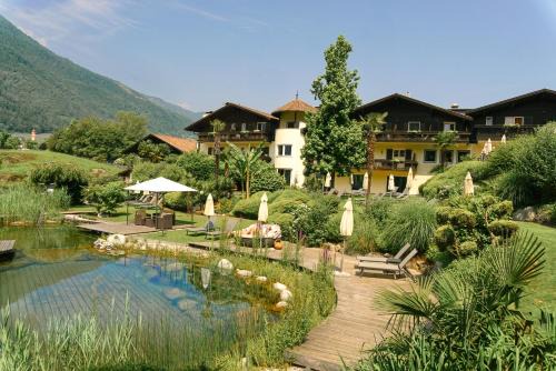 Tesimo Hotel | Alpwellhotel Burggräfler