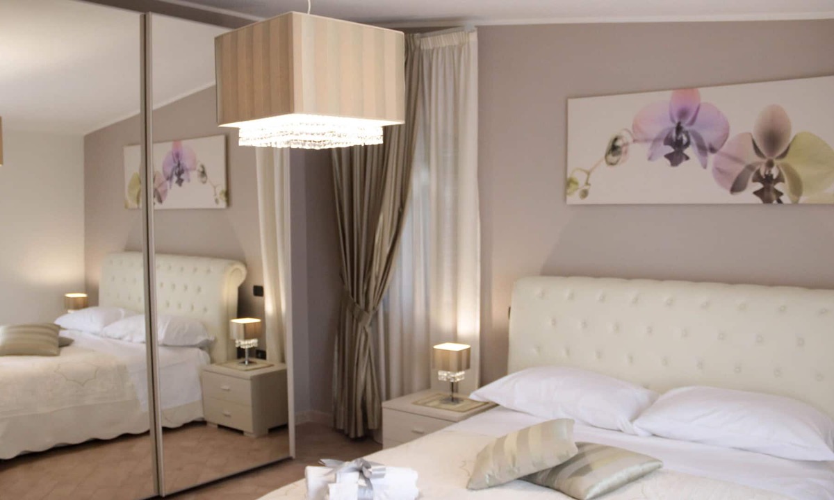 Curti Apartment | AMIRA LUXURY APARTMENT 1