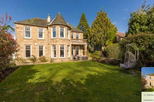 Cramond Bridge Villa | Amulree, Edinburgh City