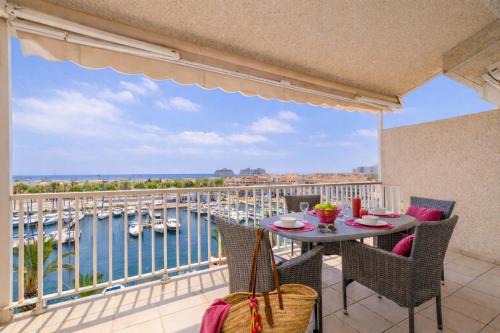 Empuriabrava Apartment | Apart-rent Penthouse Port Grec 0160
