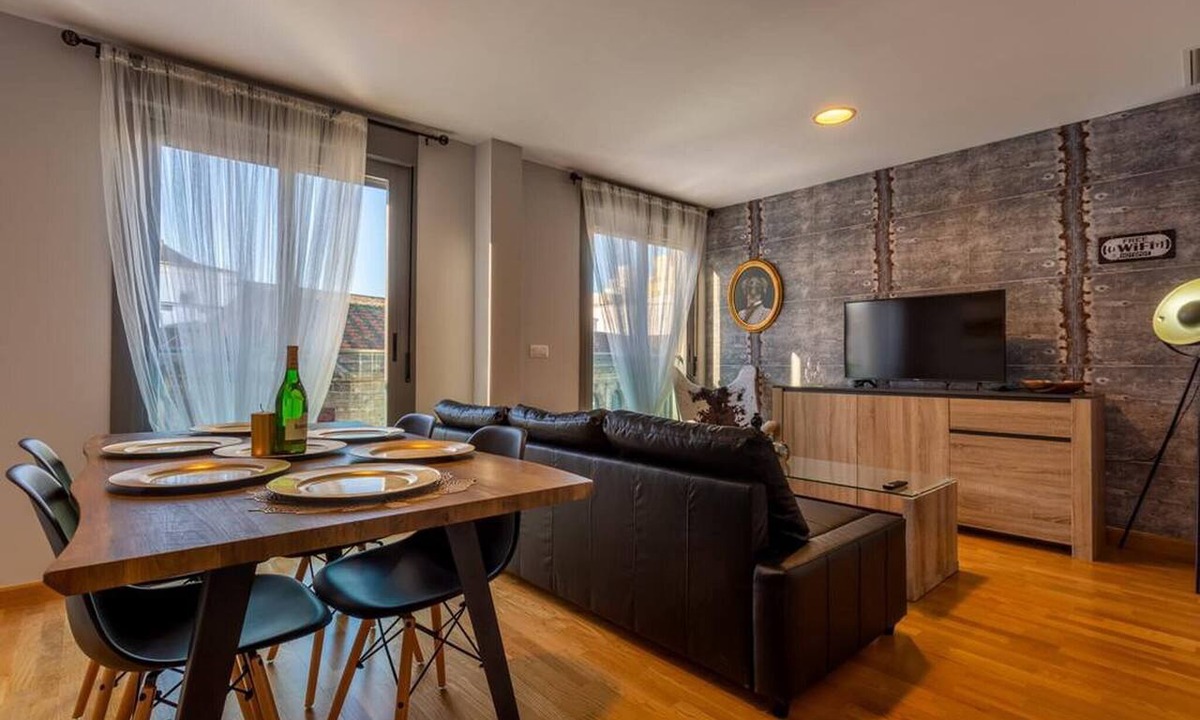 Jerez de la Frontera Old Town Apartment | Apartamento El Mercado - Ole Solutions