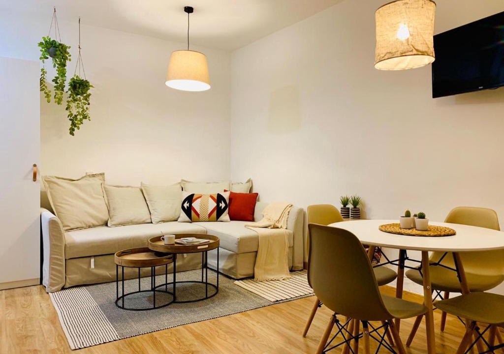 Embajadores Apartment | Apartamento Anton Martin I