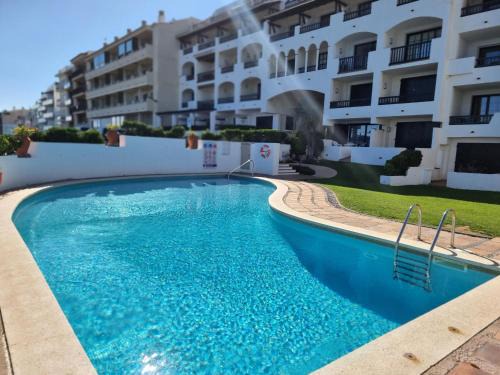 Pedrinya Apartment | Apartamento exclusivo a 50m de la playa con piscina en L'Escala - HISP-236-28
